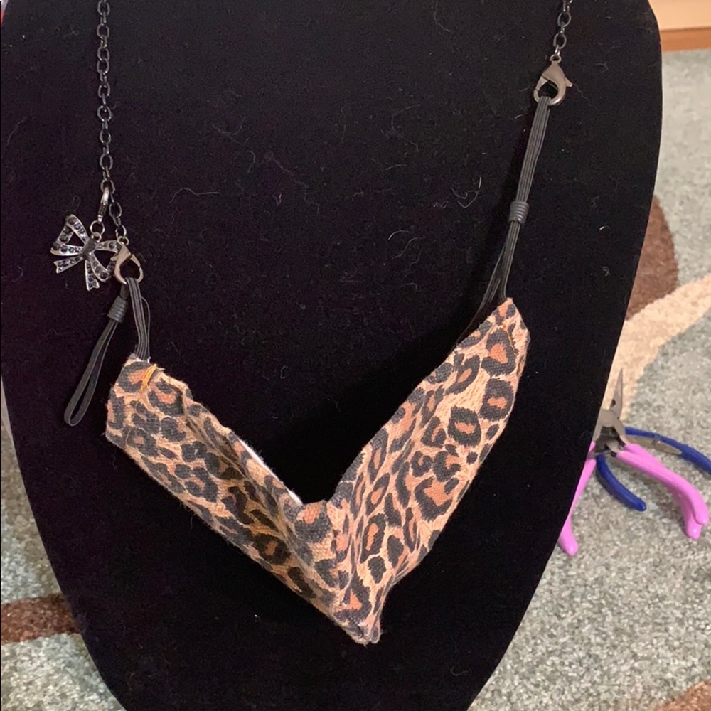 Mask Chain - Picture 5 of 5